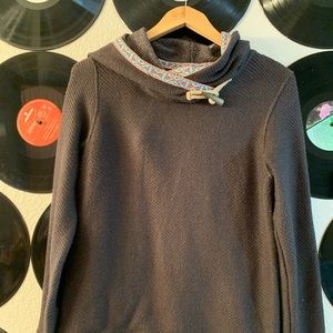 Tribal trim Roxy sweater